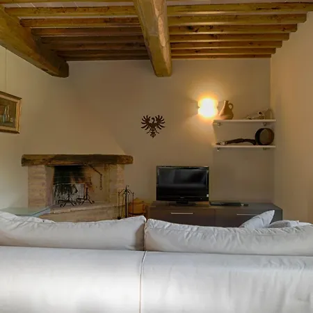 Borghetto Poggio Bianco Holiday home