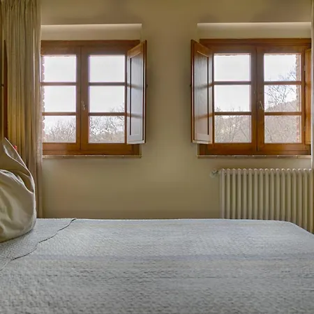 Holiday home Borghetto Poggio Bianco *