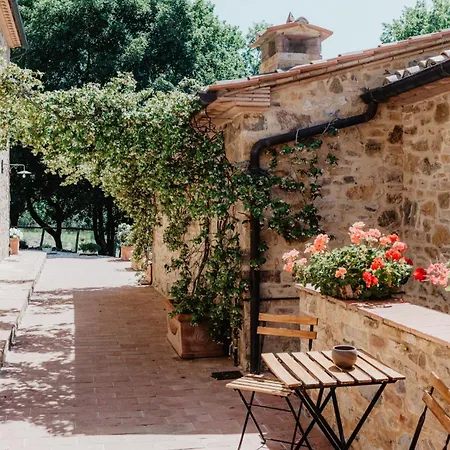 Borghetto Poggio Bianco Holiday home *