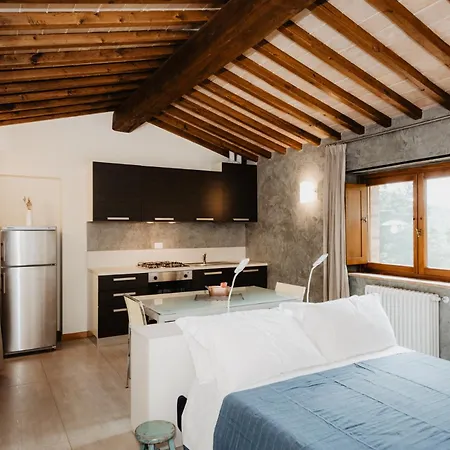 Casa vacanze Borghetto Poggio Bianco *